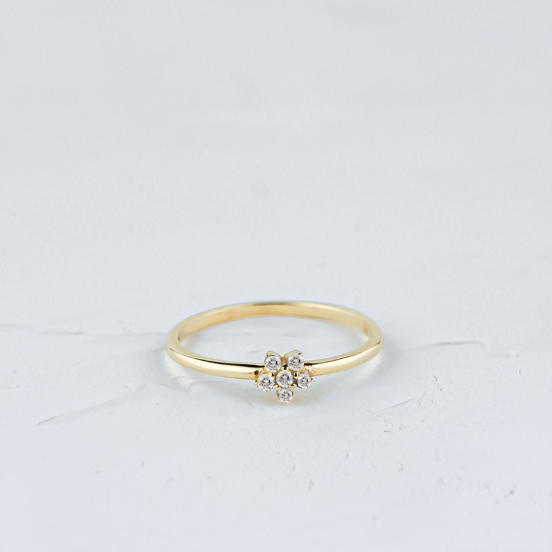 Blossom | 585 Goldring