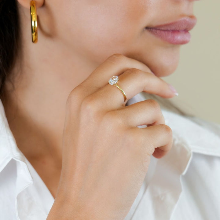 Oval Stein Ring | 585 Goldring